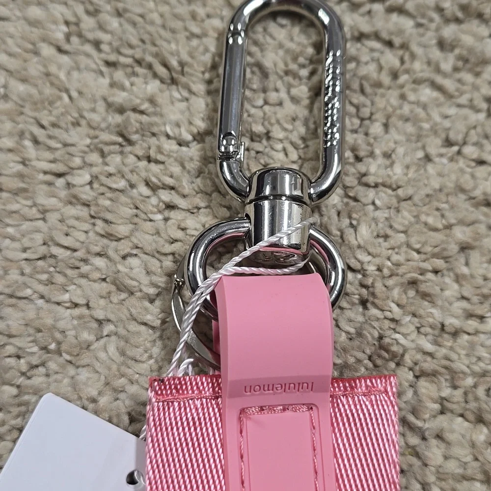 NWT lululemon athletica Pink Haze/Light Ivory Never Lost Keychain